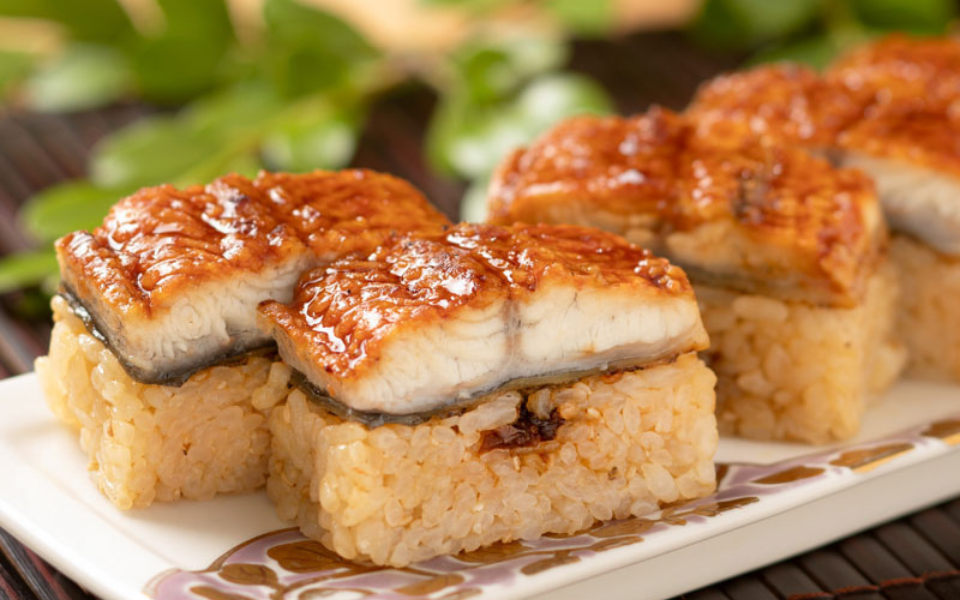 Unagi Bo-zushi<br> (Pressed Eel Sushi)