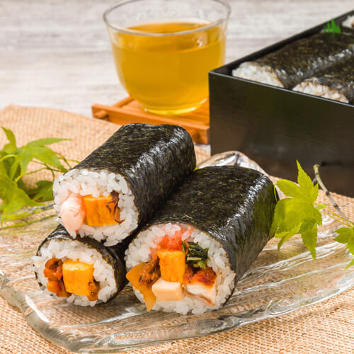 夏の恵方巻イメージ