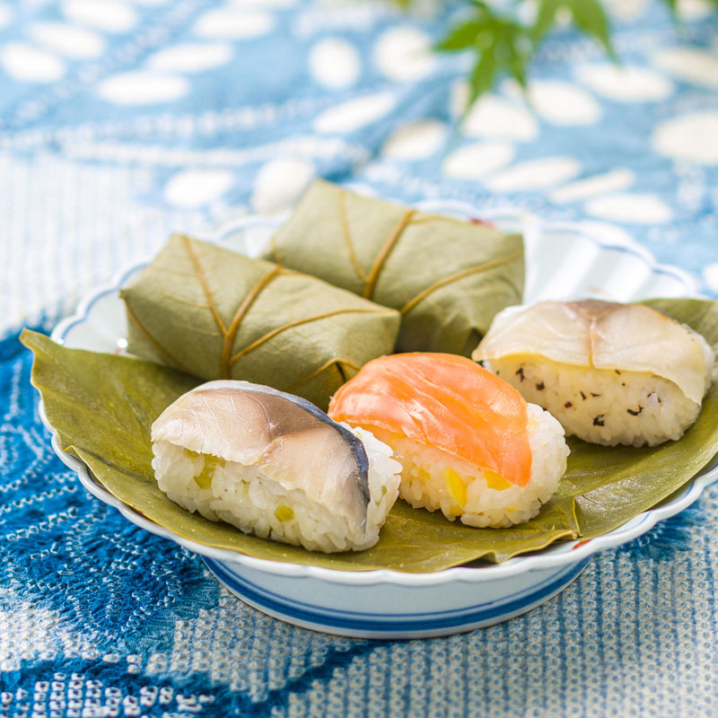 夏の柿の葉寿司