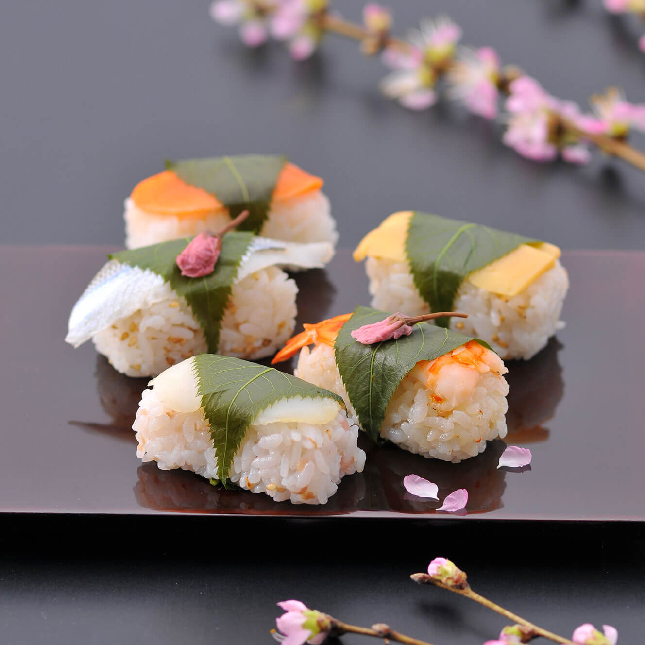 吉野桜寿司５種類イメージ