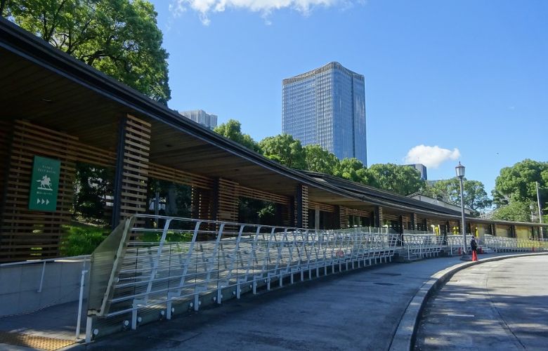 楠公レストハウス店内